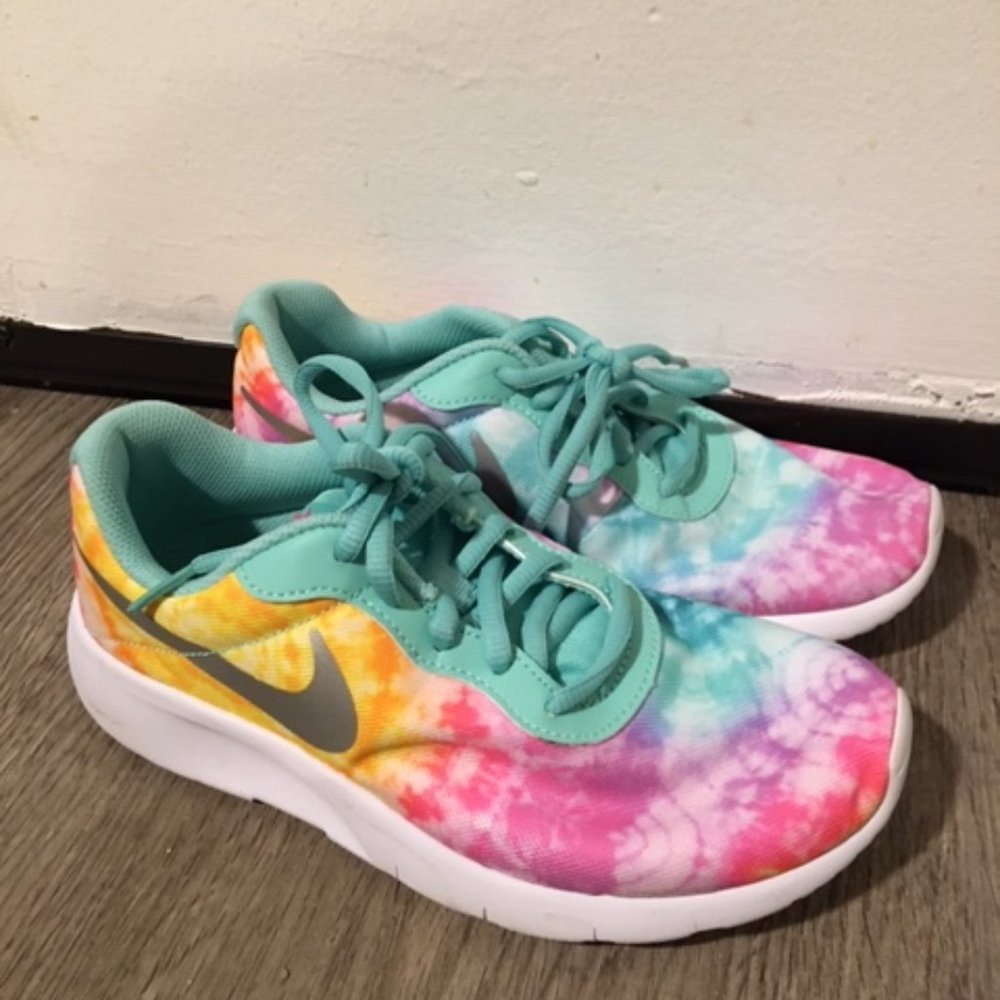Nike Tanjun Print Tie Dye
